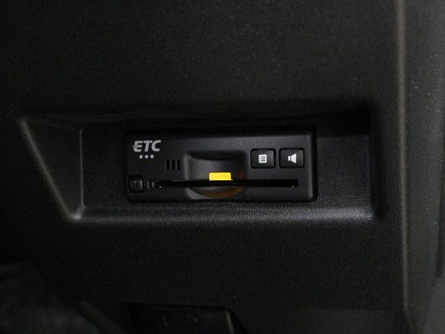 ジムニー ＸＣ　８インチナビ　フルセグ　ＣＤ　ＤＶＤ　フルセグ　音楽録音　Ｂｌｕｅｔｏｏｔｈ　リアカメラ　ＥＴＣ　ステアリングリモコン　クルーズコントロール　シートヒーター　オートライト　ＬＥＤヘッドライト　４ＷＤ（12枚目）