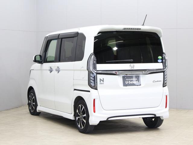 Ｎ－ＢＯＸカスタム Ｇ・Ｌホンダセンシング　ワンオーナー　禁煙車　純正８インチナビ　フルセグ　ＤＶＤ　ＣＤ　Ｂｌｕｅｔｏｏｔｈ　音楽録音　リアカメラ　ＥＴＣ　ステアリングリモコン　クルーズコントロール　シートヒーター　両側パワースライドドア（16枚目）