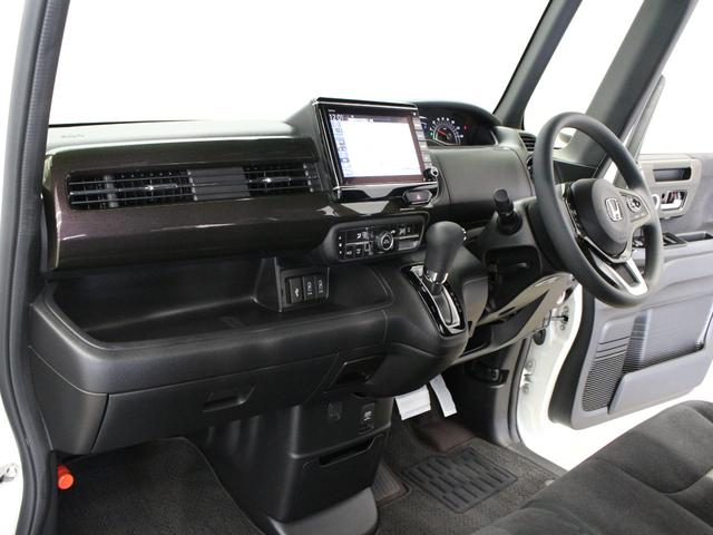 Ｎ－ＢＯＸカスタム Ｇ・Ｌホンダセンシング　ワンオーナー　禁煙車　純正８インチナビ　フルセグ　ＤＶＤ　ＣＤ　Ｂｌｕｅｔｏｏｔｈ　音楽録音　リアカメラ　ＥＴＣ　ステアリングリモコン　クルーズコントロール　シートヒーター　両側パワースライドドア（24枚目）