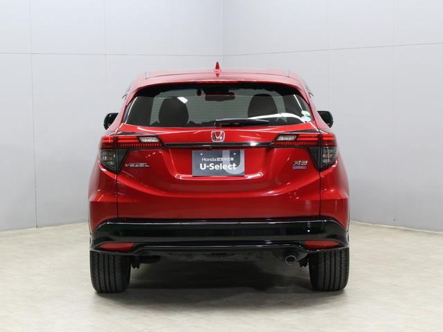 ヴェゼル ハイブリッドＲＳ・ホンダセンシング　ワンオーナー　禁煙車　８インチナビ　ＣＤ　ＤＶＤ　フルセグ　Ｂｌｕｅｔｏｏｔｈ　リアカメラ　ＥＴＣ　ステアリングリモコン　クルーズコントロール　前後ドラレコ　サイドエアバッグ　シートヒーター（15枚目）