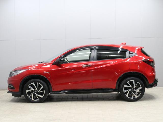 ヴェゼル ハイブリッドＲＳ・ホンダセンシング　ワンオーナー　禁煙車　８インチナビ　ＣＤ　ＤＶＤ　フルセグ　Ｂｌｕｅｔｏｏｔｈ　リアカメラ　ＥＴＣ　ステアリングリモコン　クルーズコントロール　前後ドラレコ　サイドエアバッグ　シートヒーター（17枚目）