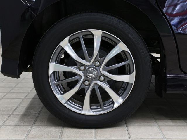 N-BOXカスタム L ワンオーナー 前後ドラレコ メモリーナビ フルセグ DVD CD Bluetooth リアカメラ ステリモ クルーズコントロール ETC シートヒーター 電子パーキングブレーキ サイドエアバッグ(14枚目)