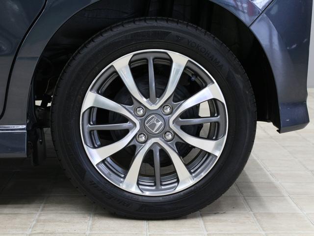 N-BOXカスタム L ワンオーナー 禁煙車 ワンセグTV Bluetooth リアカメラ ETC ステリモ クルコン シートヒーター 両側パワースライドドア 前後ソナーセンサー 電子パーキングブレーキ 大型ルーフコンソール(18枚目)