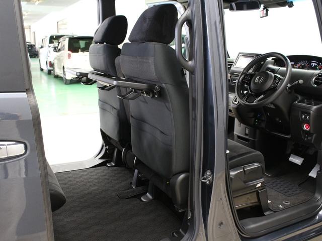 N-BOXカスタム L ワンオーナー 禁煙車 ワンセグTV Bluetooth リアカメラ ETC ステリモ クルコン シートヒーター 両側パワースライドドア 前後ソナーセンサー 電子パーキングブレーキ 大型ルーフコンソール(26枚目)