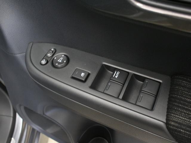N-WGNカスタム L・ターボホンダセンシング ワンオーナー 4WD ターボ 8インチナビ フルセグ DVD CD Bluetooth リアカメラ ETC 前後ドラレコ シートヒーター ソナーセンサー LEDヘッドライト フォグ サイドエアバッグ(57枚目)