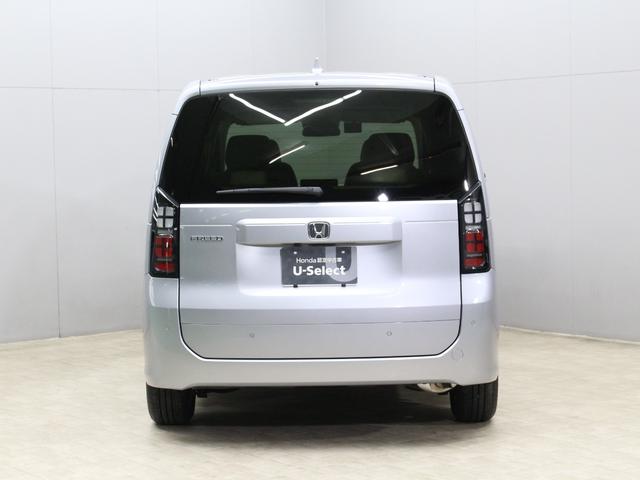 フリード エアーＥＸ　弊社試乗車　８インチナビ　フルセグ　Ｂｌｕｅｔｏｏｔｈ　リアカメラ　両側パワースライドドア　ステアリングリモコン　クルーズコントロール　オートエアコン　リアクーラー　シートヒーター　１５インチアルミ（15枚目）