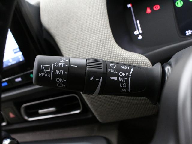 フリード エアーＥＸ　弊社試乗車　８インチナビ　フルセグ　Ｂｌｕｅｔｏｏｔｈ　リアカメラ　両側パワースライドドア　ステアリングリモコン　クルーズコントロール　オートエアコン　リアクーラー　シートヒーター　１５インチアルミ（50枚目）