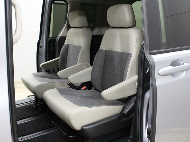 フリード エアーＥＸ　弊社試乗車　８インチナビ　フルセグ　Ｂｌｕｅｔｏｏｔｈ　リアカメラ　両側パワースライドドア　ステアリングリモコン　クルーズコントロール　オートエアコン　リアクーラー　シートヒーター　１５インチアルミ（68枚目）