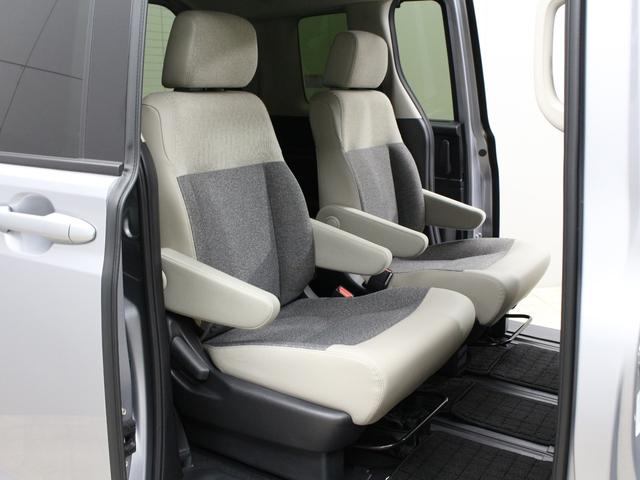 フリード エアーＥＸ　弊社試乗車　８インチナビ　フルセグ　Ｂｌｕｅｔｏｏｔｈ　リアカメラ　両側パワースライドドア　ステアリングリモコン　クルーズコントロール　オートエアコン　リアクーラー　シートヒーター　１５インチアルミ（69枚目）