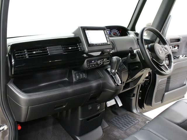 Ｎ－ＢＯＸカスタム Ｌターボ　ワンオーナー　禁煙車　４ＷＤ　ターボ　大型ルーフコンソール　電子パーキングブレーキ　シートヒーター　両側パワースライドドア　純正メモリーナビ　フルセグ　ＣＤ　ＤＶＤ　音楽録音　Ｂｌｕｅｔｏｏｔｈ（24枚目）
