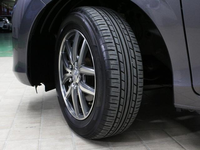 フリード Ｇ・ホンダセンシング　ワンオーナー　禁煙車　ＬＥＤライト　メモリーナビ　フルセグ　ＣＤ　ＤＶＤ　Ｂｌｕｅｔｏｏｔｈ　リアカメラ　ＥＴＣ　ドラレコ　両側パワースライドドア　オートライト　社外１５インチアルミ　スマートキー（5枚目）