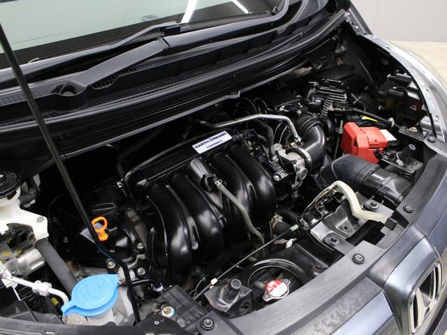 フリード Ｇ・ホンダセンシング　ワンオーナー　禁煙車　ＬＥＤライト　メモリーナビ　フルセグ　ＣＤ　ＤＶＤ　Ｂｌｕｅｔｏｏｔｈ　リアカメラ　ＥＴＣ　ドラレコ　両側パワースライドドア　オートライト　社外１５インチアルミ　スマートキー（65枚目）