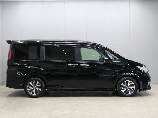 ステップワゴンスパーダ スパーダホンダセンシング　ワンオーナー　禁煙車　メモリーナビ　フルセグ　ＤＶＤ　ＣＤ　Ｂｌｕｅｔｏｏｔｈ　リアカメラ　ＥＴＣ　ステアリングリモコン　クルーズコントロール　オートライト　ＬＥＤヘッドライト　両側パワースライドドア（10枚目）
