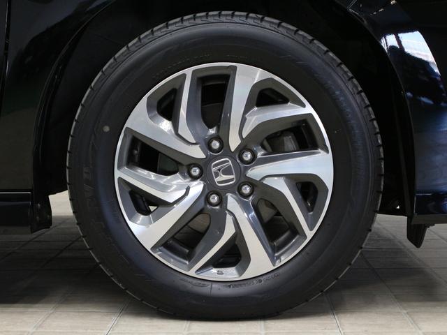 ステップワゴンスパーダ スパーダホンダセンシング　ワンオーナー　禁煙車　メモリーナビ　フルセグ　ＤＶＤ　ＣＤ　Ｂｌｕｅｔｏｏｔｈ　リアカメラ　ＥＴＣ　ステアリングリモコン　クルーズコントロール　オートライト　ＬＥＤヘッドライト　両側パワースライドドア（11枚目）