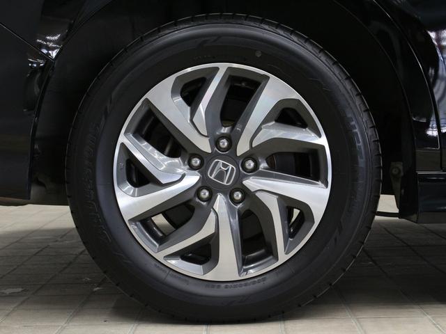 ステップワゴンスパーダ スパーダホンダセンシング　ワンオーナー　禁煙車　メモリーナビ　フルセグ　ＤＶＤ　ＣＤ　Ｂｌｕｅｔｏｏｔｈ　リアカメラ　ＥＴＣ　ステアリングリモコン　クルーズコントロール　オートライト　ＬＥＤヘッドライト　両側パワースライドドア（12枚目）