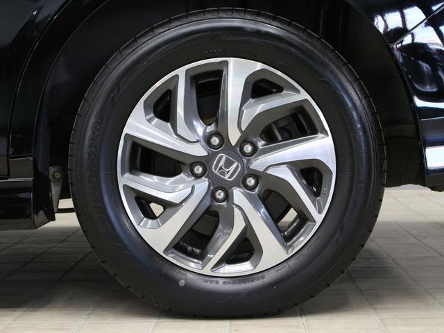 ステップワゴンスパーダ スパーダホンダセンシング　ワンオーナー　禁煙車　メモリーナビ　フルセグ　ＤＶＤ　ＣＤ　Ｂｌｕｅｔｏｏｔｈ　リアカメラ　ＥＴＣ　ステアリングリモコン　クルーズコントロール　オートライト　ＬＥＤヘッドライト　両側パワースライドドア（17枚目）