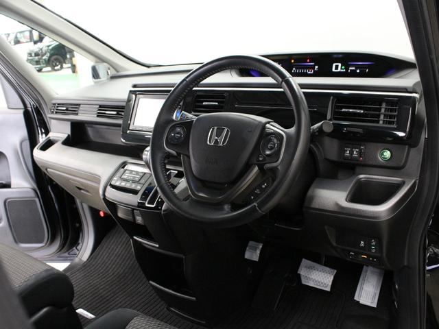ステップワゴンスパーダ スパーダホンダセンシング　ワンオーナー　禁煙車　メモリーナビ　フルセグ　ＤＶＤ　ＣＤ　Ｂｌｕｅｔｏｏｔｈ　リアカメラ　ＥＴＣ　ステアリングリモコン　クルーズコントロール　オートライト　ＬＥＤヘッドライト　両側パワースライドドア（22枚目）