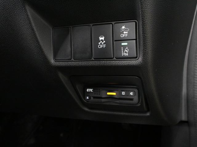 ステップワゴンスパーダ スパーダホンダセンシング　ワンオーナー　禁煙車　メモリーナビ　フルセグ　ＤＶＤ　ＣＤ　Ｂｌｕｅｔｏｏｔｈ　リアカメラ　ＥＴＣ　ステアリングリモコン　クルーズコントロール　オートライト　ＬＥＤヘッドライト　両側パワースライドドア（54枚目）