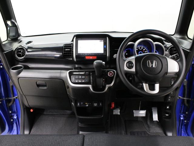 N-BOXカスタム GSSパッケージ 1オーナー 禁煙車 シートヒーター 純正メモリーナビ DVD CD フルセグ Bluetooth ステアリングリモコン ドライブレコーダー リアカメラ ETC 両側パワースライドドア 純正アルミ(21枚目)