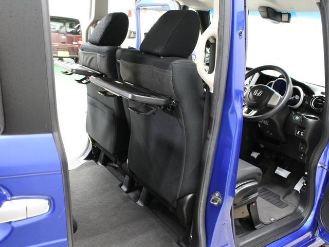 N-BOXカスタム GSSパッケージ 1オーナー 禁煙車 シートヒーター 純正メモリーナビ DVD CD フルセグ Bluetooth ステアリングリモコン ドライブレコーダー リアカメラ ETC 両側パワースライドドア 純正アルミ(26枚目)