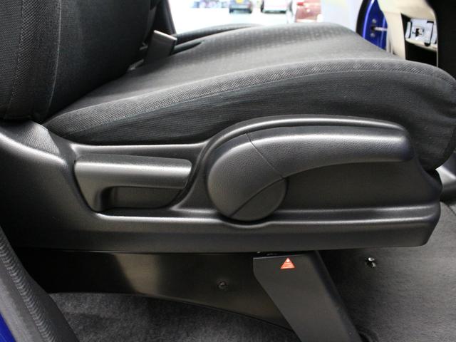 N-BOXカスタム GSSパッケージ 1オーナー 禁煙車 シートヒーター 純正メモリーナビ DVD CD フルセグ Bluetooth ステアリングリモコン ドライブレコーダー リアカメラ ETC 両側パワースライドドア 純正アルミ(33枚目)