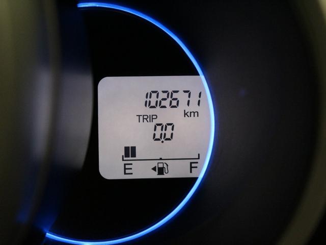 N-BOXカスタム GSSパッケージ 1オーナー 禁煙車 シートヒーター 純正メモリーナビ DVD CD フルセグ Bluetooth ステアリングリモコン ドライブレコーダー リアカメラ ETC 両側パワースライドドア 純正アルミ(62枚目)