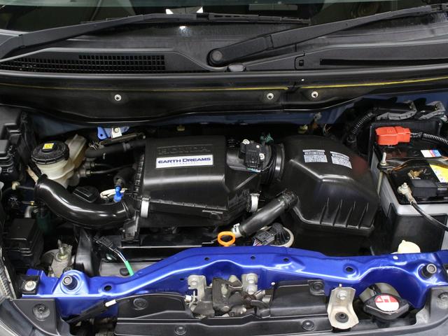 N-BOXカスタム GSSパッケージ 1オーナー 禁煙車 シートヒーター 純正メモリーナビ DVD CD フルセグ Bluetooth ステアリングリモコン ドライブレコーダー リアカメラ ETC 両側パワースライドドア 純正アルミ(72枚目)