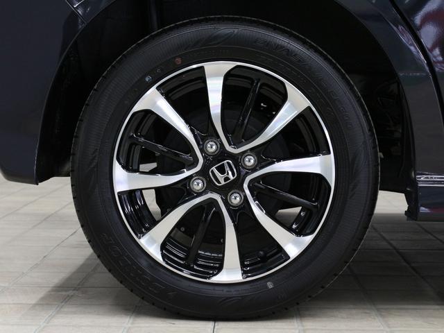 Ｎ－ＢＯＸカスタム コーディネートスタイル　弊社試乗車　両側パワースライドドア　シートヒーター　オートエアコン　ディスプレイオーディオ　ＡｐｐｌｅＣａｒＰｌａｙ　ＡｎｄｒｏｉｄＡｕｔｏ　リアカメラ　サイドエアバッグ　ＬＥＤヘッドライト（13枚目）