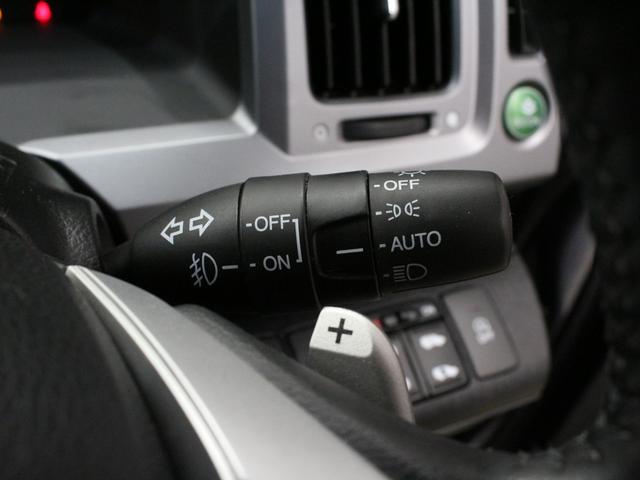 ステップワゴンスパーダ Ｚ　ワンオーナー　禁煙車　純正９インチナビ　フルセグ　ＣＤ　ＤＶＤ　音楽録音　ステアリングリモコン　ＥＴＣ　リアカメラ　パドルシフト　両側パワースライドドア　アイドリングストップ　純正１６インチアルミ（46枚目）