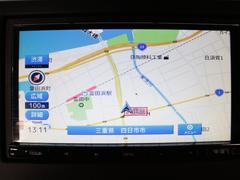 【ナビゲーション】メモリーナビを装着しております！目的地の検索だけでなくＴＶ視聴やＣＤ，ＤＶＤ再生の他、Ｂｌｕｅｔｏｏｔｈ接続が可能！クルマには無くてはならない装備ですね♪ 6