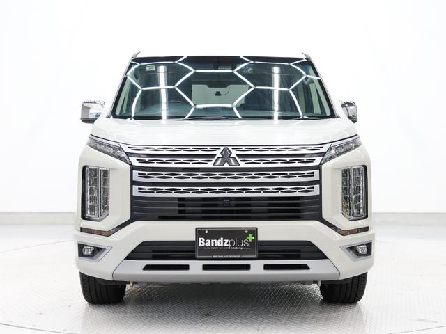 デリカＤ：５ Ｐ　純正１０インチナビ／Ｂｌｕｅｔｏｏｔｈ／フルセグ／３６０度カメラ／ドラレコ／フリップダウンモニター／両側パワースライドドア／パワーバックドア／ＬＥＤヘッド／盗難防止装置／衝突安全ボディ／シートヒーター（4枚目）