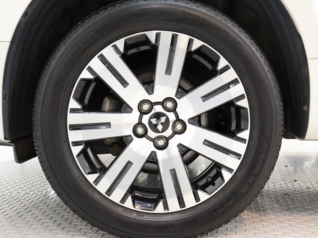 デリカＤ：５ Ｐ　純正１０インチナビ／Ｂｌｕｅｔｏｏｔｈ／フルセグ／３６０度カメラ／ドラレコ／フリップダウンモニター／両側パワースライドドア／パワーバックドア／ＬＥＤヘッド／盗難防止装置／衝突安全ボディ／シートヒーター（69枚目）