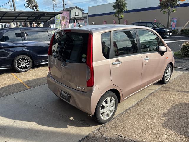 ムーヴ Ｌ　ＥＴＣ　キーレスエントリー　アイドリングストップ　電動格納ミラー　ベンチシート　ＣＶＴ　盗難防止システム　ＡＢＳ　ＣＤ　ミュージックプレイヤー接続可　アルミホイール　衝突安全ボディ　エアコン（13枚目）