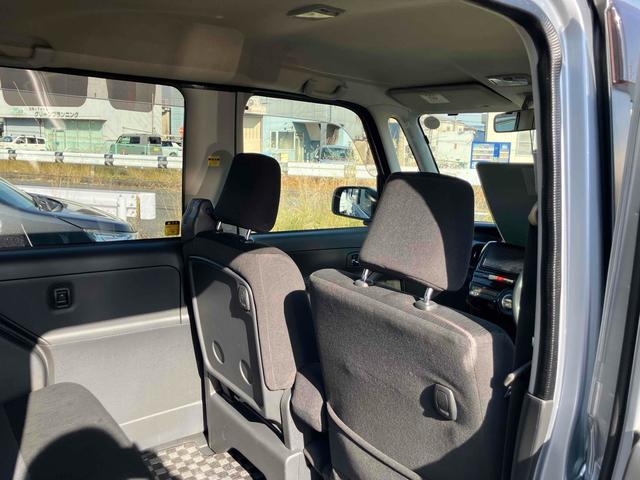 タント カスタムＸスペシャル　ＥＴＣ　電動スライドドア　ＴＶ　ＨＩＤ　スマートキー　アイドリングストップ　電動格納ミラー　ベンチシート　ＣＶＴ　盗難防止システム　ＡＢＳ　ＣＤ　ＵＳＢ　アルミホイール　衝突安全ボディ　エアコン（34枚目）