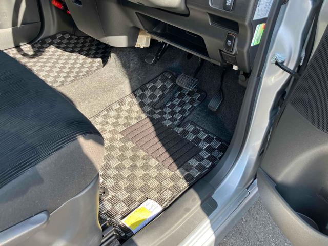 タント カスタムＸスペシャル　ＥＴＣ　電動スライドドア　ＴＶ　ＨＩＤ　スマートキー　アイドリングストップ　電動格納ミラー　ベンチシート　ＣＶＴ　盗難防止システム　ＡＢＳ　ＣＤ　ＵＳＢ　アルミホイール　衝突安全ボディ　エアコン（50枚目）