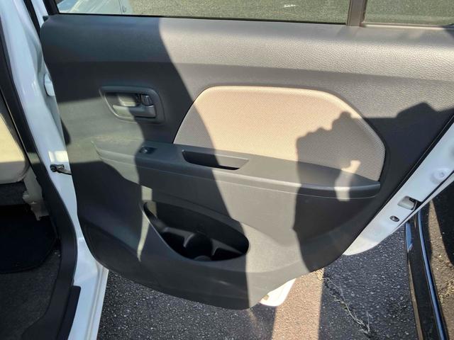 ワゴンＲ ＦＸ　アイドリングストップ　電動格納ミラー　ベンチシート　ＣＶＴ　盗難防止システム　ＡＢＳ　ＣＤ　ミュージックプレイヤー接続可　衝突安全ボディ　エアコン　パワーステアリング　パワーウィンドウ（46枚目）