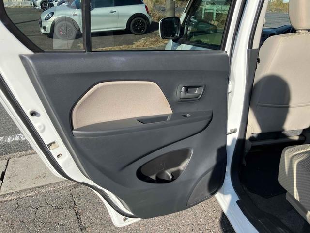 ワゴンＲ ＦＸ　アイドリングストップ　電動格納ミラー　ベンチシート　ＣＶＴ　盗難防止システム　ＡＢＳ　ＣＤ　ミュージックプレイヤー接続可　衝突安全ボディ　エアコン　パワーステアリング　パワーウィンドウ（53枚目）