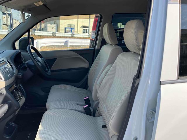 ワゴンＲ ＦＸ　アイドリングストップ　電動格納ミラー　ベンチシート　ＣＶＴ　盗難防止システム　ＡＢＳ　ＣＤ　ミュージックプレイヤー接続可　衝突安全ボディ　エアコン　パワーステアリング　パワーウィンドウ（60枚目）