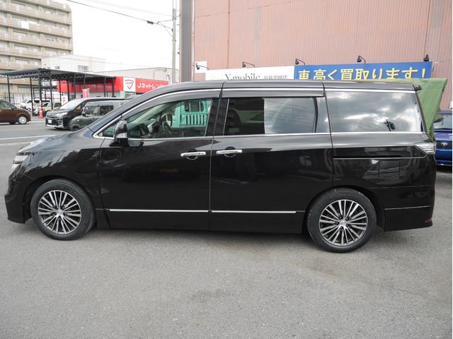 エルグランド 350ハイウェイスタープレミアム 4WD/ワンオーナー/全方位カメラ/フリップダウンモニター/BOSEサウンド/パワーバックドア/両側パワースライドドア/シートヒーター(12枚目)