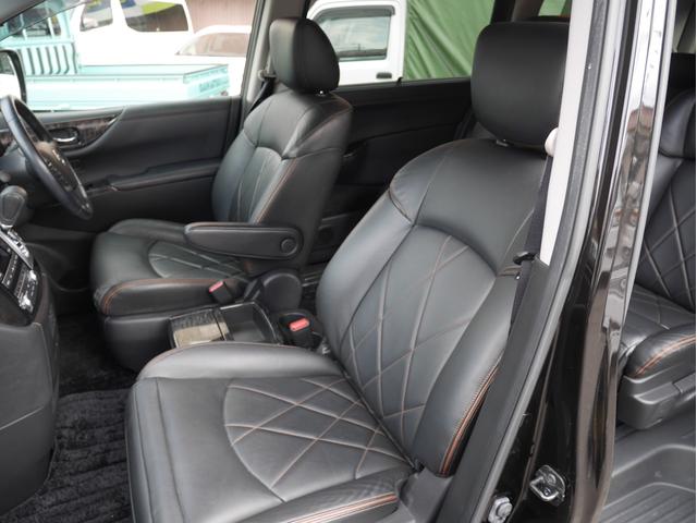 エルグランド 350ハイウェイスタープレミアム 4WD/ワンオーナー/全方位カメラ/フリップダウンモニター/BOSEサウンド/パワーバックドア/両側パワースライドドア/シートヒーター(15枚目)