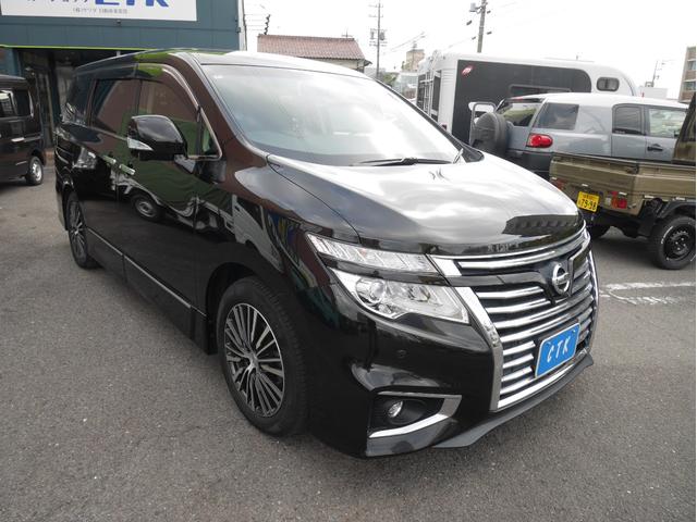 エルグランド 350ハイウェイスタープレミアム 4WD/ワンオーナー/全方位カメラ/フリップダウンモニター/BOSEサウンド/パワーバックドア/両側パワースライドドア/シートヒーター(21枚目)