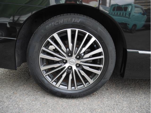 エルグランド 350ハイウェイスタープレミアム 4WD/ワンオーナー/全方位カメラ/フリップダウンモニター/BOSEサウンド/パワーバックドア/両側パワースライドドア/シートヒーター(28枚目)