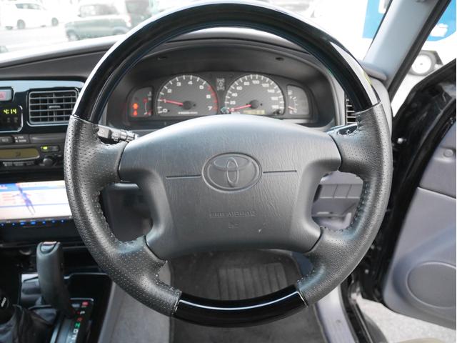 ハイラックスサーフ SSR-X Vセレクション リフトアップ/マッドタイヤ/ナビ/フルセグTV/ETC/シートカバー/ウッドコンビハンドル(11枚目)