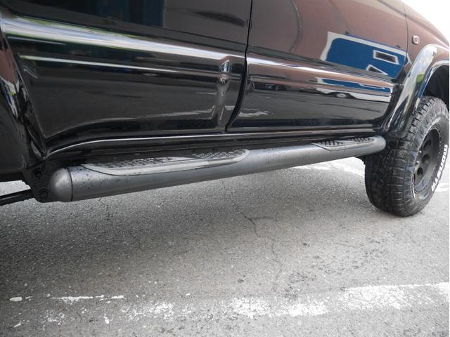 ハイラックスサーフ SSR-X Vセレクション リフトアップ/マッドタイヤ/ナビ/フルセグTV/ETC/シートカバー/ウッドコンビハンドル(25枚目)