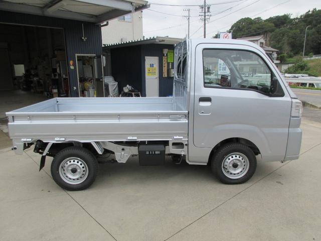 ハイゼットトラック スタンダード　届出済未使用車　４ＷＤ　ＣＶＴ（5枚目）