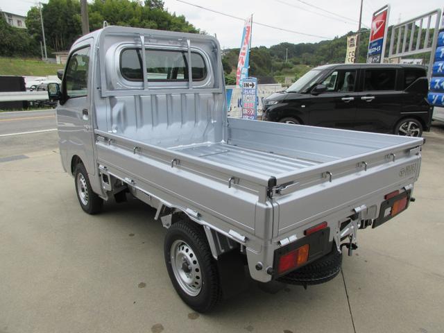 ハイゼットトラック スタンダード　届出済未使用車　４ＷＤ　ＣＶＴ（8枚目）