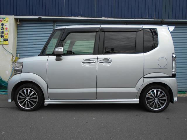 N-BOXカスタム G ターボSSパッケージ 禁煙/ターボ/衝突軽減ブレーキ(あんしんパッケージ)/ナビ装備スペシャルパッケージ/両側電動スライドドア/ナビ/TV/Bカメラ/ETC/クルコン/オートリトラミラー/HID/15インチアルミ(6枚目)