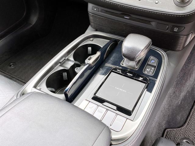 ＬＳ ＬＳ５００　Ｆスポーツ　新品２１ｉｎｃｈアルミ面一　新品サスコン　３眼ＬＥＤヘッド　黒革ＰＷシート　パドル　クルコン　ＨＵＤ　ＢＳＭ　フルセグＴＶ　Ｂｌｕｅｔｏｏｔｈ　レーダー　純正ドラレコ　ＰＷバック　全方位カメラ　ＥＴＣ（44枚目）