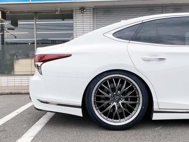 ＬＳ ＬＳ５００　Ｆスポーツ　新品２１ｉｎｃｈアルミ面一　新品サスコン　３眼ＬＥＤヘッド　黒革ＰＷシート　パドル　クルコン　ＨＵＤ　ＢＳＭ　フルセグＴＶ　Ｂｌｕｅｔｏｏｔｈ　レーダー　純正ドラレコ　ＰＷバック　全方位カメラ　ＥＴＣ（56枚目）