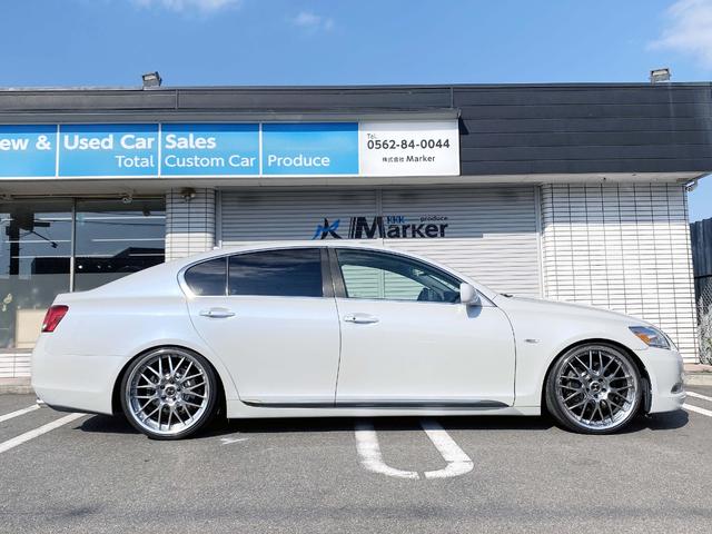 ＧＳ ＧＳ３５０　ユーザー買取車　ＭＡＶＥＲＩＣＫ２０ｉｎｃｈアルミ　フルタップ車高調　革調シートカバー　クルーズコントロール　リアスモーク施工　バックカメラ　ＥＴＣ（4枚目）